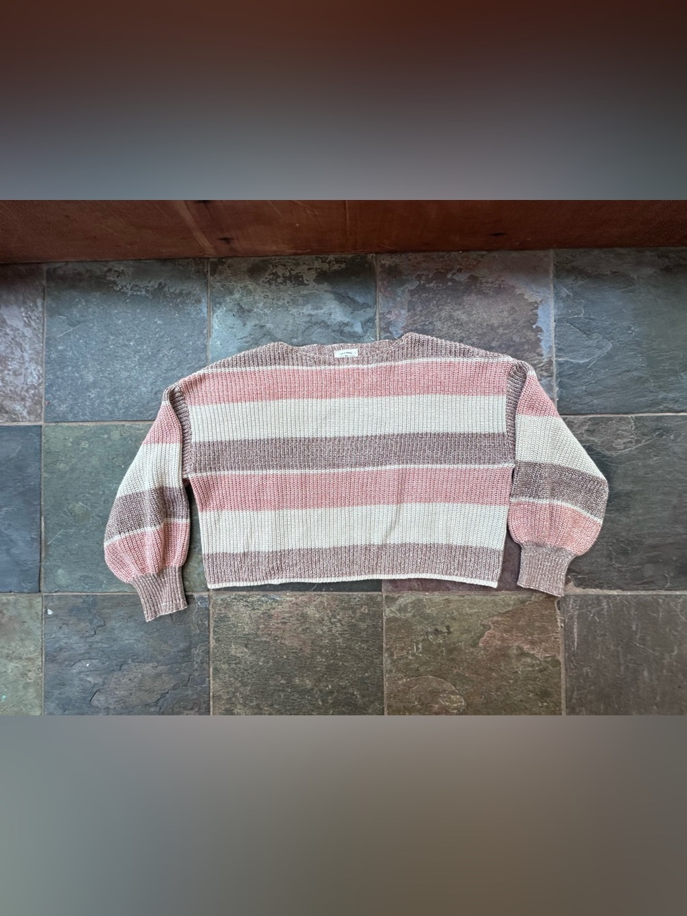 Billabong Striped oversized Cropped Crewneck Sweater - Pink, Cream, Taupe- S